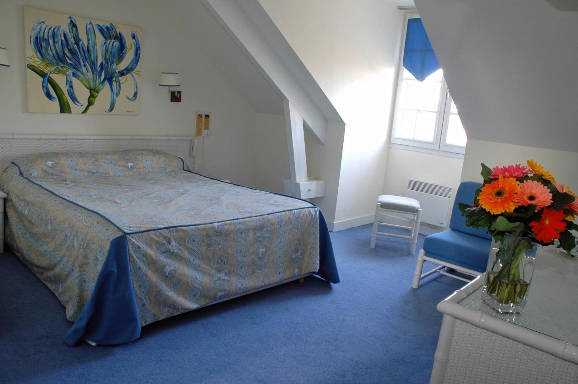 Logis Auberge Du Centre Chitenay المظهر الخارجي الصورة