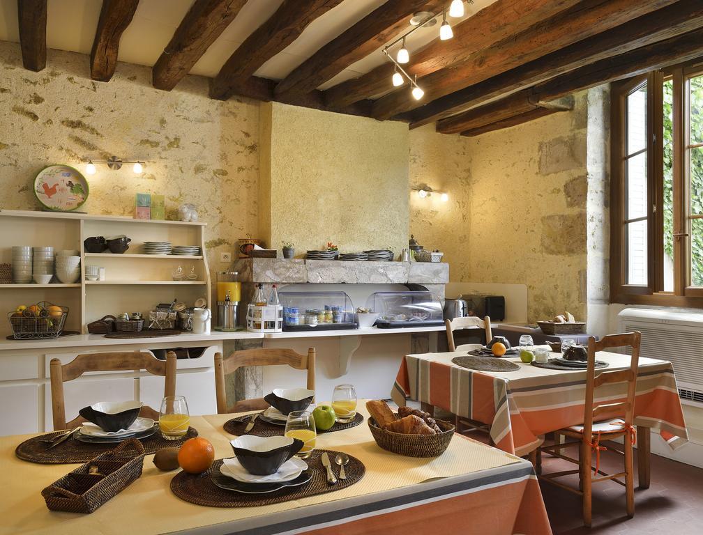 Logis Auberge Du Centre Chitenay المظهر الخارجي الصورة
